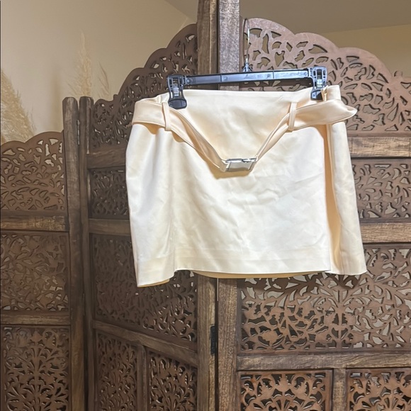 NEW NWT Reformation Carla Low Waist Belted Satin Skirt - Picture 4 of 5